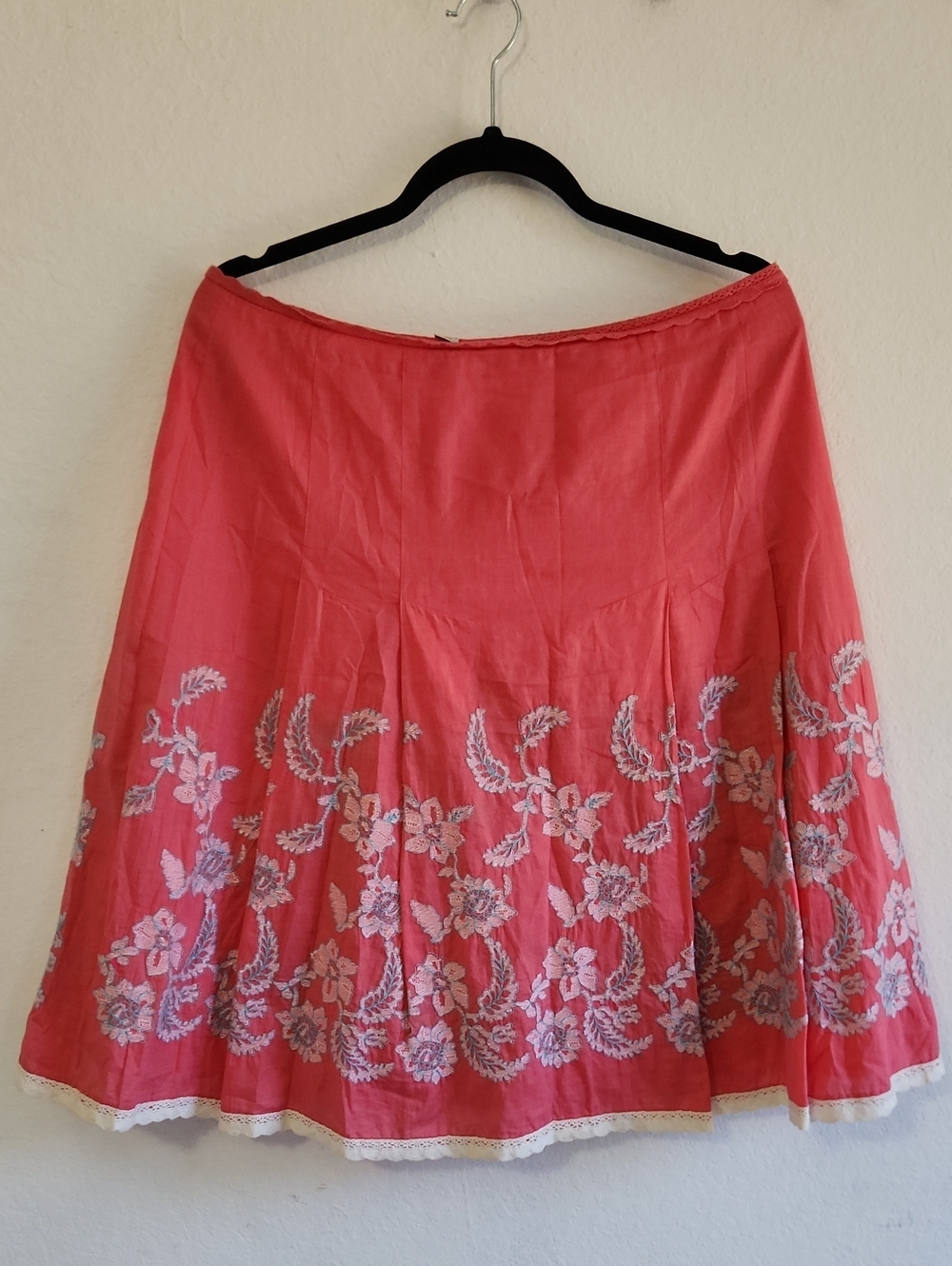 ​Think Tank Coral Floral Embroidered Midi Skirt 100% Cotton Size 10